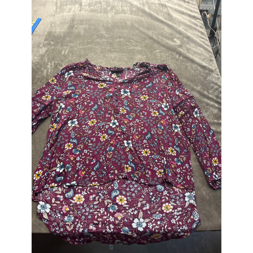 Lane Bryant Burgundy Floral Paisley Lace‎ Insert Henley Blouse 14/16 Boho Top